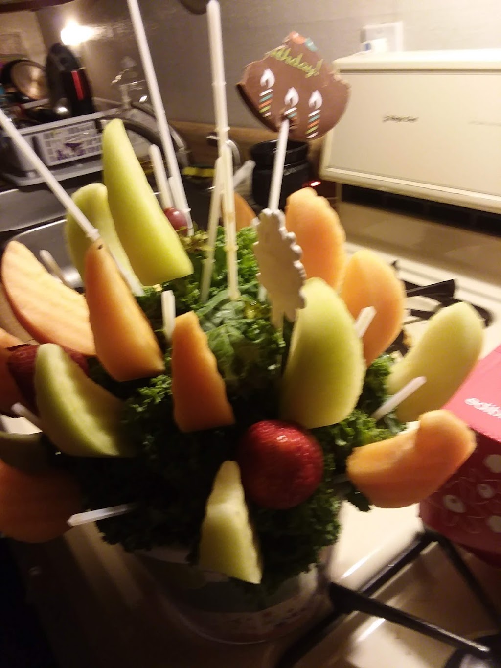 Edible Arrangements | 4883 William Penn Hwy, Murrysville, PA 15668, USA | Phone: (724) 327-1111