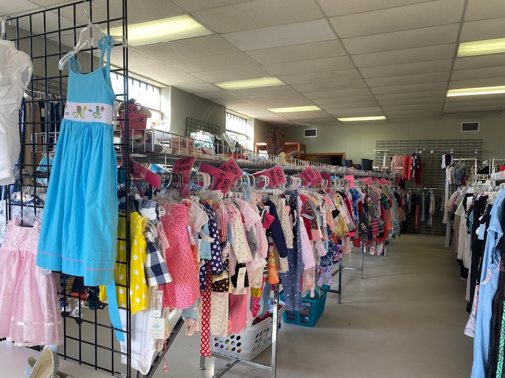 Fabulous Finds | 152 N Steele St, Sanford, NC 27330, USA | Phone: (919) 777-9048