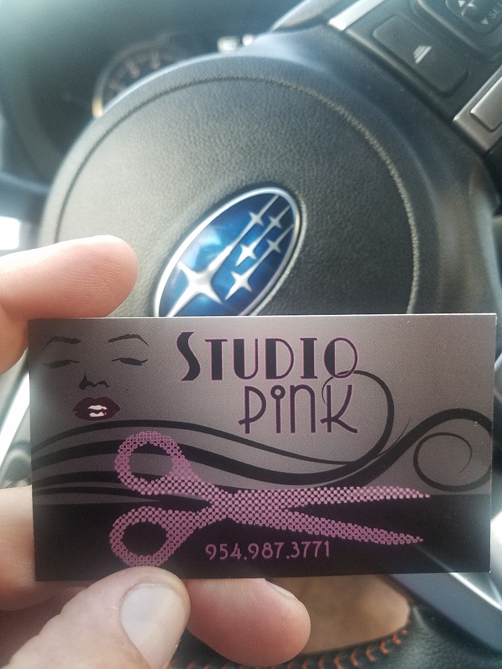 Studio Pink Hair Salon | Hair Extensions & Color | 33019, Twin Oaks Plaza, 5890 Stirling Rd #8, Hollywood, FL 33021, USA | Phone: (954) 987-3771