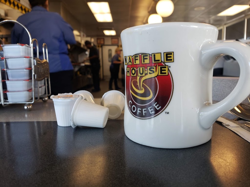 Waffle House | 2291 W Northwest Hwy, Dallas, TX 75220, USA | Phone: (214) 351-9910