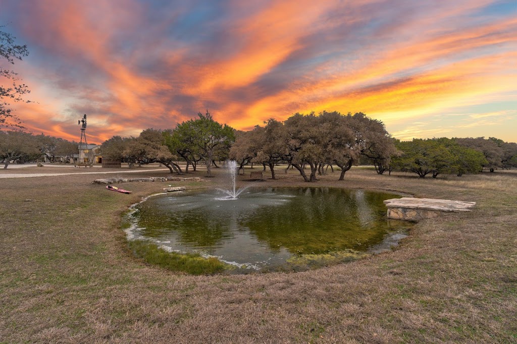 Wimberley Valley Lodge | 630 Sachtleben Rd, Wimberley, TX 78676, USA | Phone: (512) 537-3060