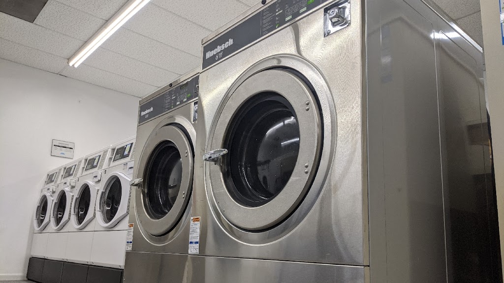 Spinnerz Laundromat | 8719 FM2673, Canyon Lake, TX 78133 | Phone: (830) 423-3106