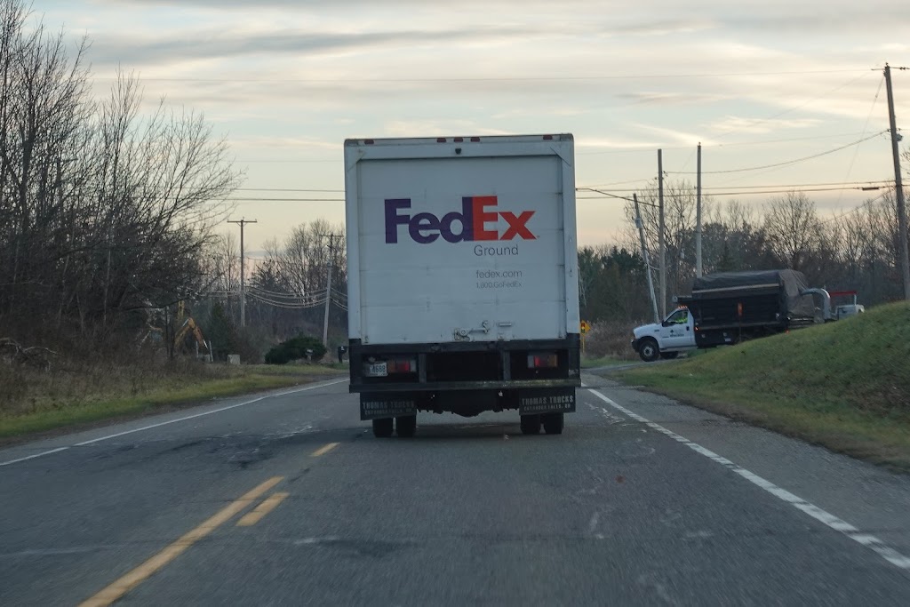 FedEx Ground | 3201 Columbia Rd, Richfield, OH 44286, USA | Phone: (800) 463-3339