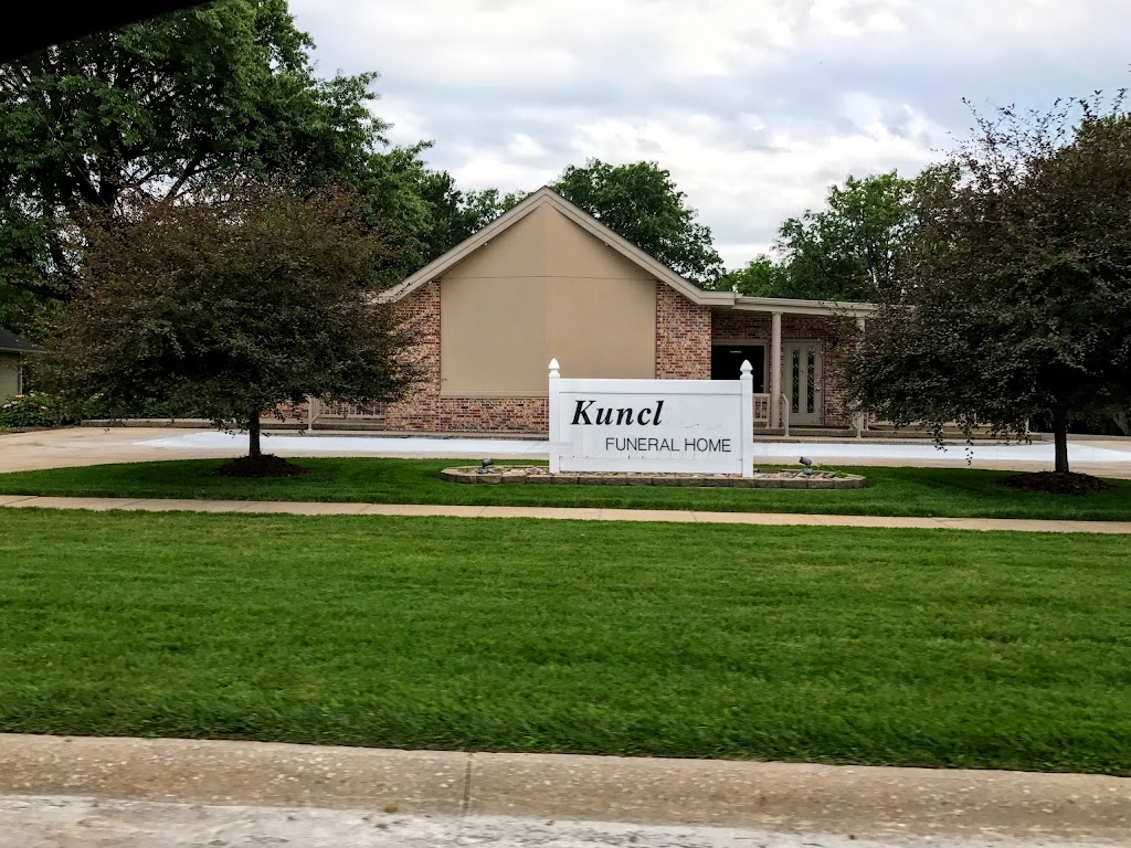 Kuncl Funeral Home | 607 W 3rd St, Wilber, NE 68465, USA | Phone: (402) 821-3275