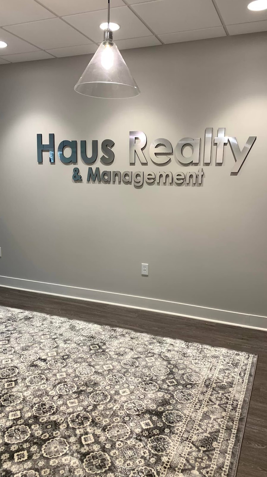 Haus Realty & Management | 2693 Townsend Ct Suite C, Clarksville, TN 37043, USA | Phone: (931) 201-9694