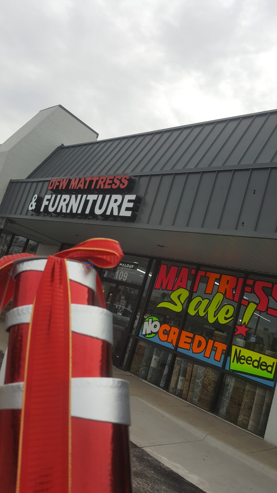 DFW Mattress and Furniture (and Flooring) | 3030 N Josey Ln Apt 109, Carrollton, TX 75007, USA | Phone: (469) 900-8197