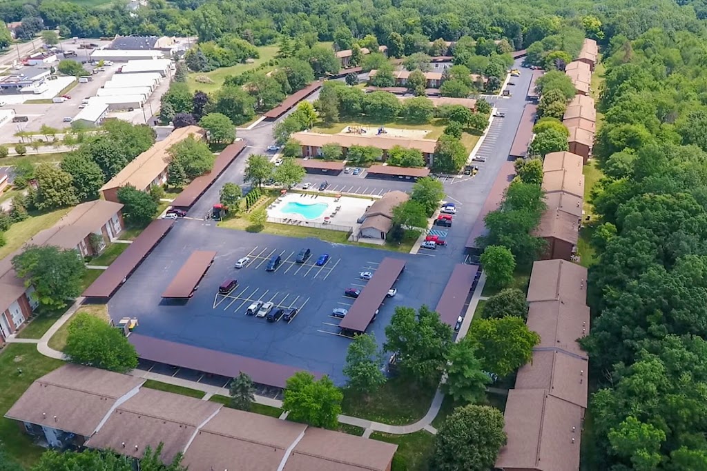 Six Trails Apartments | 801 Valley Cir Dr, Saline, MI 48176, USA | Phone: (734) 857-7769