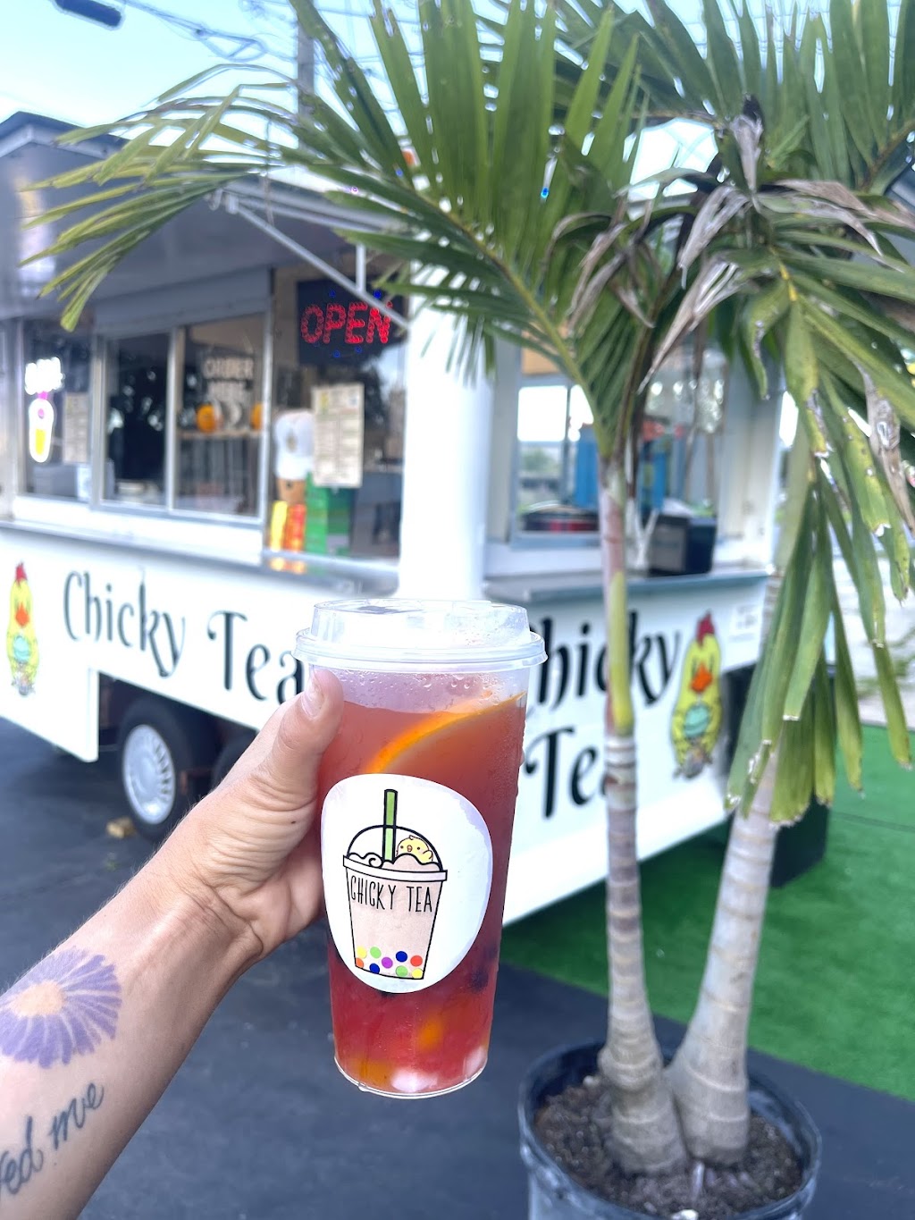 Chicky Tea | 440 N Dixie Fwy, New Smyrna Beach, FL 32168, USA | Phone: (386) 999-8066