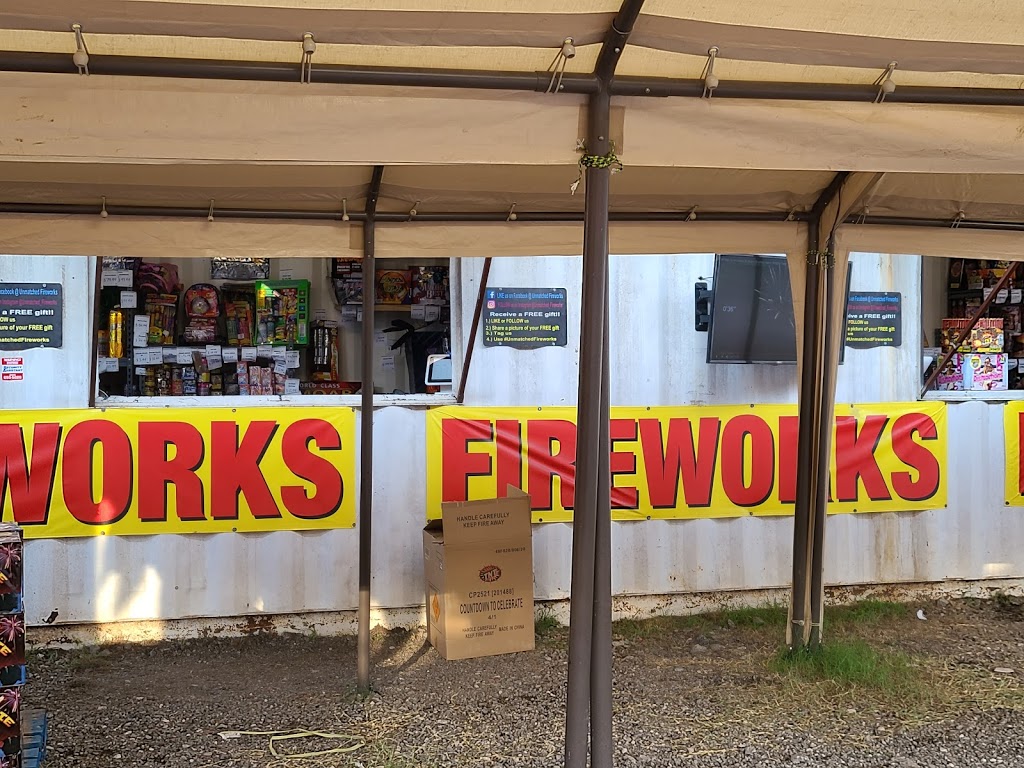 Unmatched Fireworks | 2217 Patrick Rd, Waxahachie, TX 75167, USA | Phone: (972) 948-1227