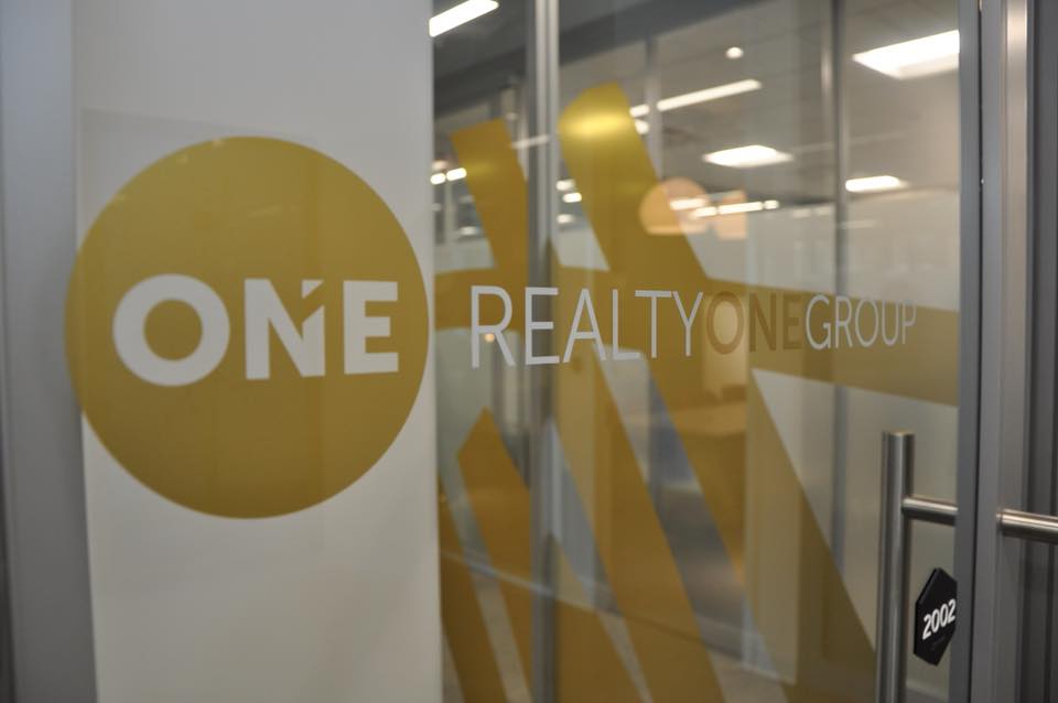 Realty ONE Group Gold Standard | 375 Valley Brook Rd, McMurray, PA 15317, USA | Phone: (724) 941-1427