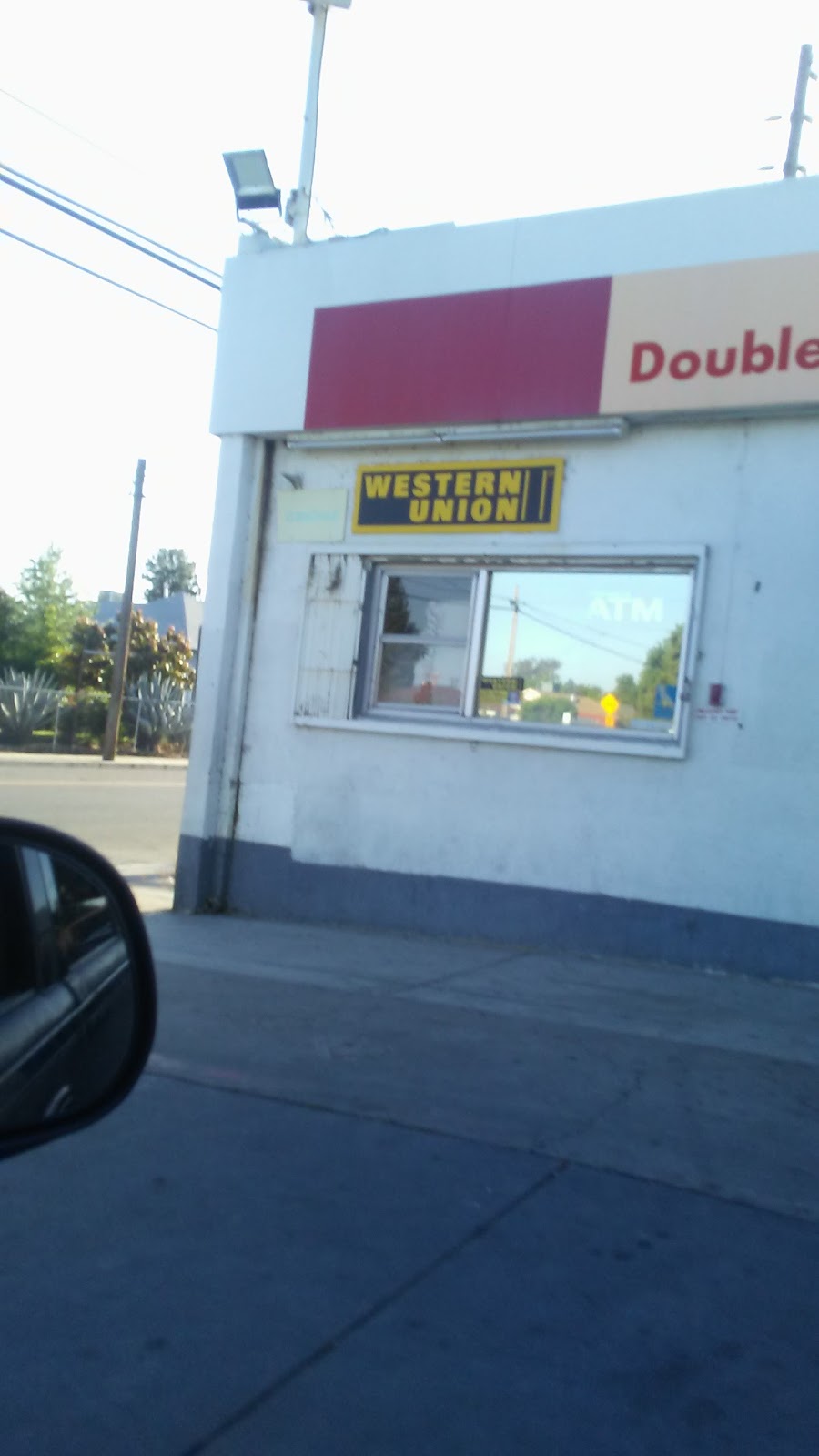 Double D Minimart | 1500 W Houston Ave, Visalia, CA 93291, USA | Phone: (559) 732-3893