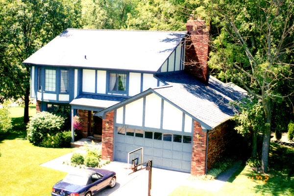 Spencer Roofing | 1748 Traditional Dr, Walled Lake, MI 48390, USA | Phone: (248) 669-9730