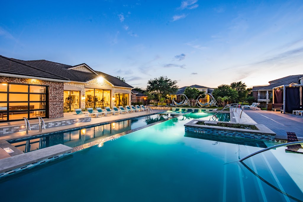Cortland Fossil Creek | 6101 N Riverside Dr, Fort Worth, TX 76137, USA | Phone: (817) 385-9415