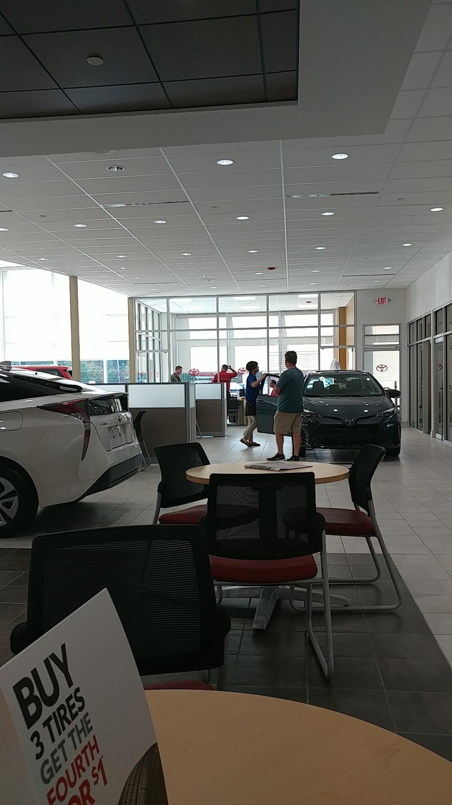 South Hills Toyota | 2403 Washington Rd, Canonsburg, PA 15317, USA | Phone: (724) 743-1144