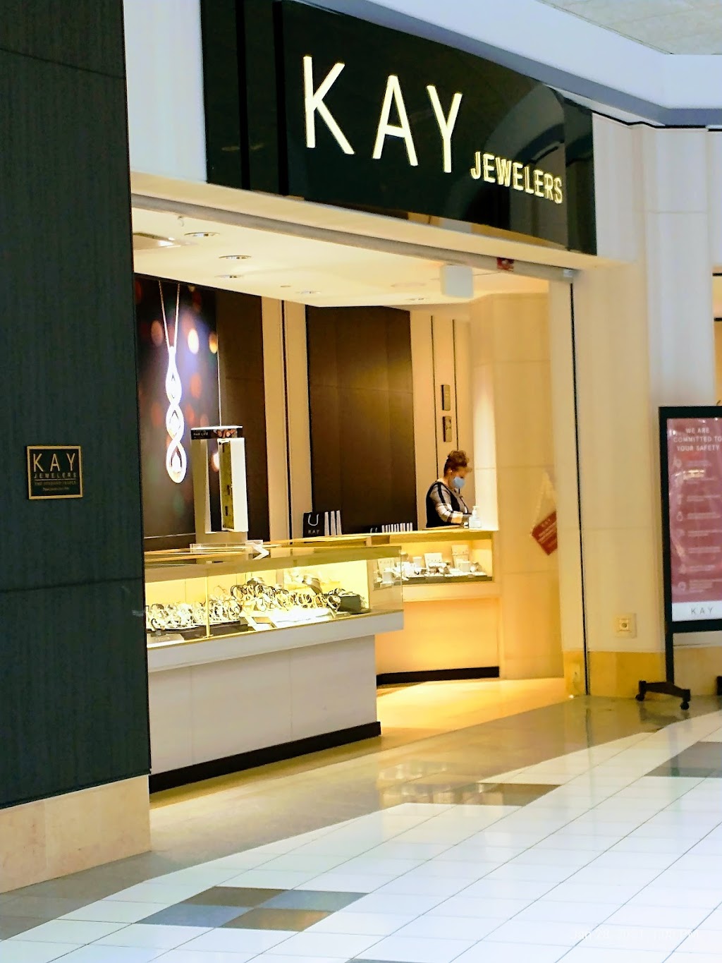 KAY Jewelers | 5256 State Route 30, Greensburg, PA 15601, USA | Phone: (724) 837-9080