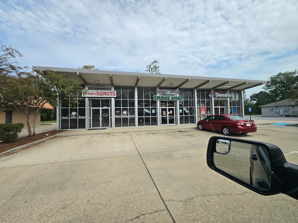 Smiley Donuts | 19101 Florida Blvd, Albany, LA 70711, USA | Phone: (225) 209-5666