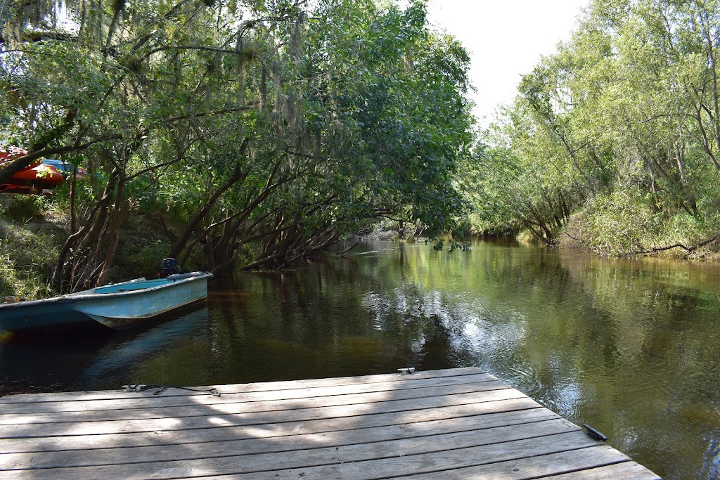 Canoe Outpost-Little Manatee River | 18001 US-301, Wimauma, FL 33598, USA | Phone: (813) 634-2228