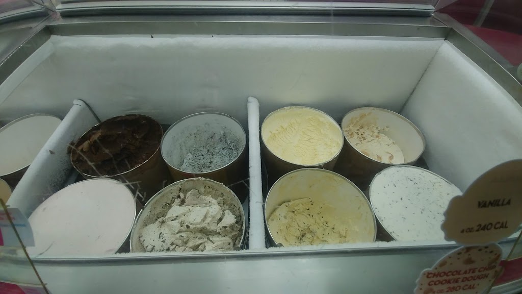 Baskin-Robbins | 408 Orland Square Dr, Square, Orland Park, IL 60462 | Phone: (708) 403-3331