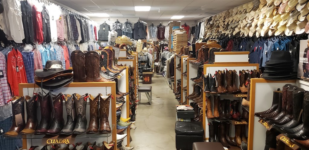 El Rancho Western wear | 6945 Monterey Rd, Gilroy, CA 95020, USA | Phone: (408) 842-3009