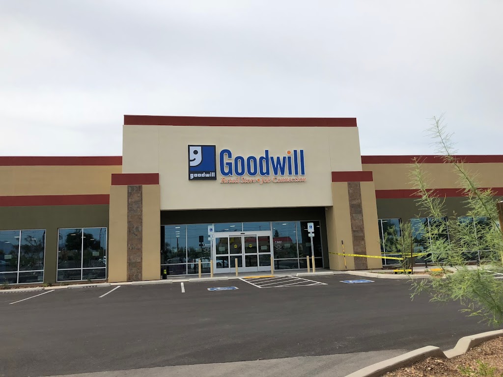 Goodwill Thrift Store and Donation Center | 1703 W Valencia Rd, Tucson, AZ 85746, USA | Phone: (520) 547-3464