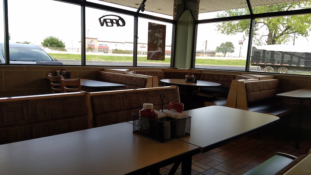 Dairy Queen | 500 N Stemmons St, Sanger, TX 76266, USA | Phone: (940) 458-3201