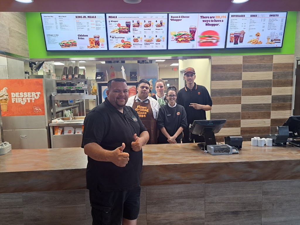 Burger King | 6127 U.S. Hwy 17-92 N, Davenport, FL 33896, USA | Phone: (863) 866-9665