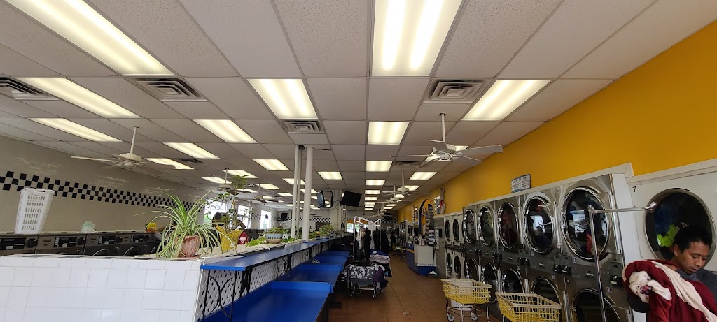 Reys Lava Matic Laundry | 108 Lincoln Ave, Dunellen, NJ 08812, USA | Phone: (732) 424-1202