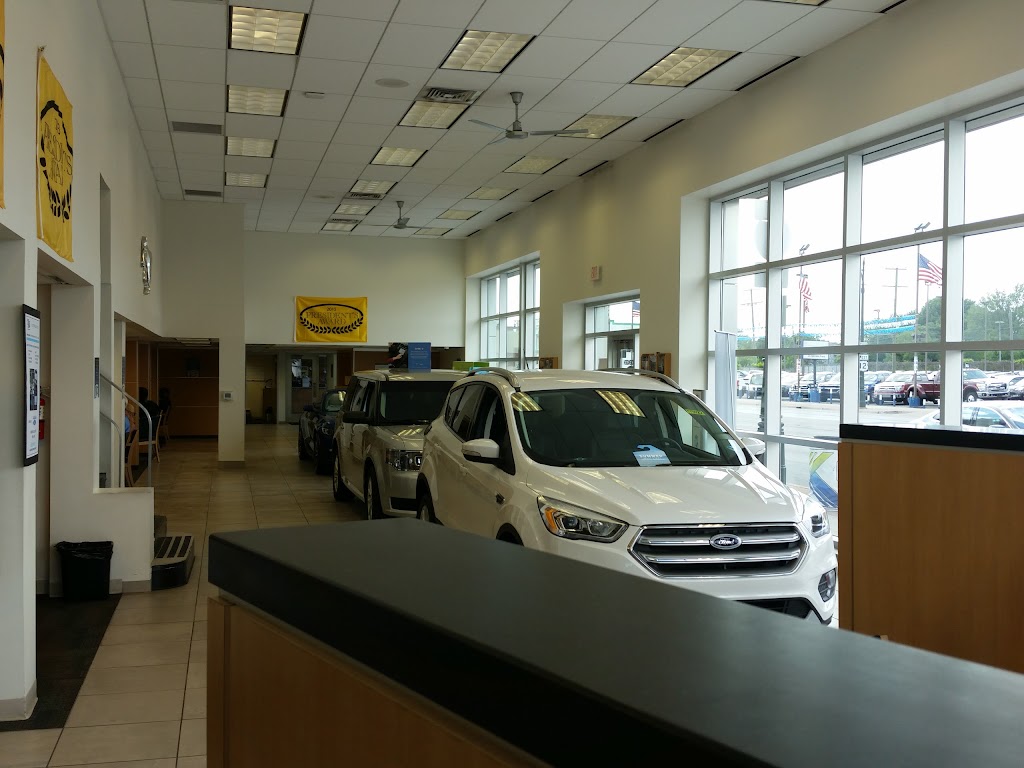 Feldman Ford, LLC | 8333 Michigan Ave, Detroit, MI 48210, USA | Phone: (313) 591-8219