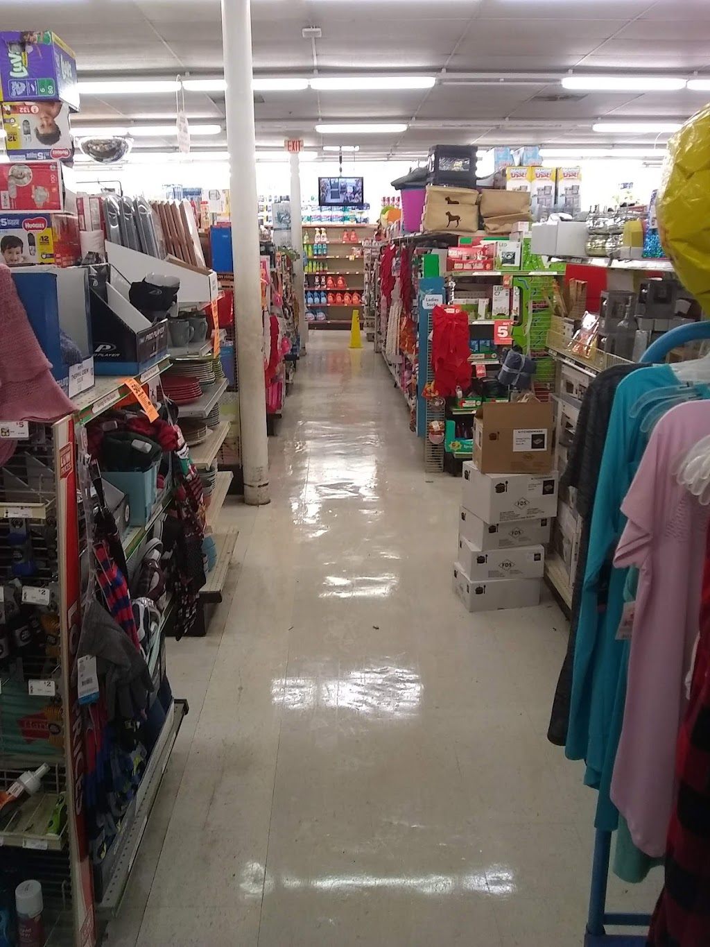 Family Dollar | 3215 Clarksville Hwy, Nashville, TN 37218, USA | Phone: (629) 224-0417