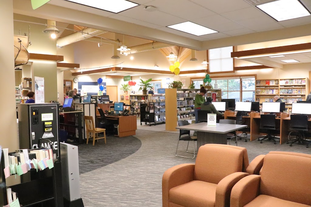 Freeland Library - Sno-Isle Libraries | 5495 S Harbor Ave, Freeland, WA 98249, USA | Phone: (360) 331-7323