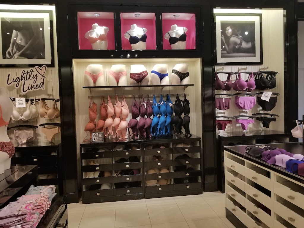 Victorias Secret & PINK | 4081 Waller Creek bldg-r 140, Highland Village, TX 75077, USA | Phone: (972) 317-3814