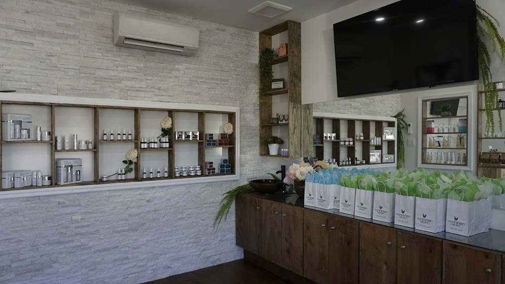 Pure Green Day Spa II Greenvale | 369 Glen Cove Rd, Greenvale, NY 11548, USA | Phone: (516) 801-3699