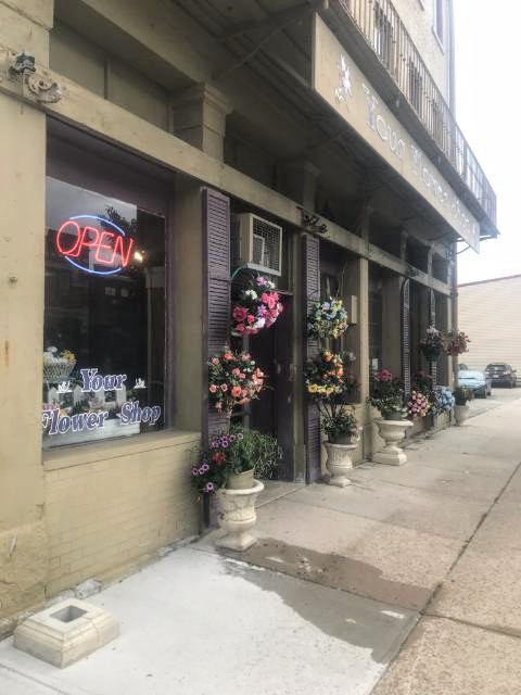 Your Flower Shop | 200 E Main St, Eaton, OH 45320, USA | Phone: (937) 456-4645