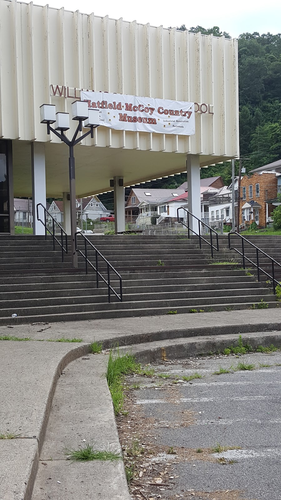 Hatfield & McCoy Museum, LLC | 14 Hustonville St, Liberty, KY 42539, USA | Phone: (606) 669-0364