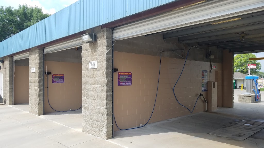 Power Wash of Crete | 1225 Redwood Ave, Crete, NE 68333, USA | Phone: (402) 826-1811