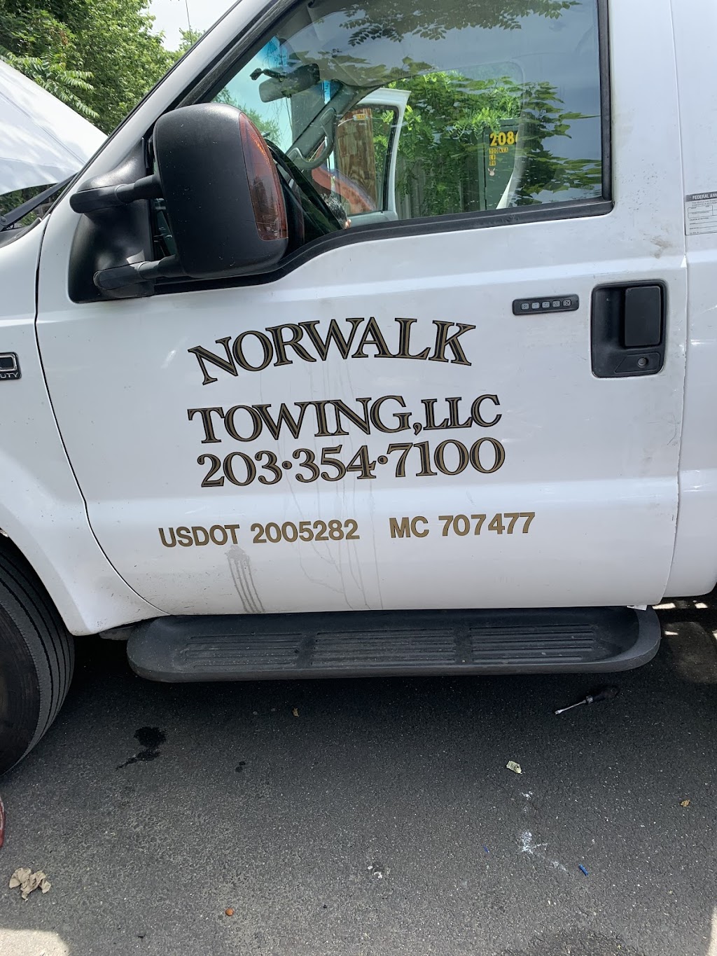 Norwalk Towing | 1 Indiana Pl, Norwalk, CT 06854, USA | Phone: (203) 354-7100