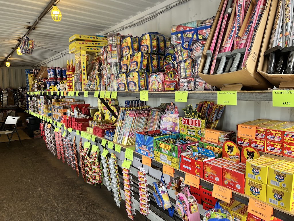 Froggees Fireworks | 3664 S State Hwy 78, Bonham, TX 75418, USA | Phone: (903) 328-1494