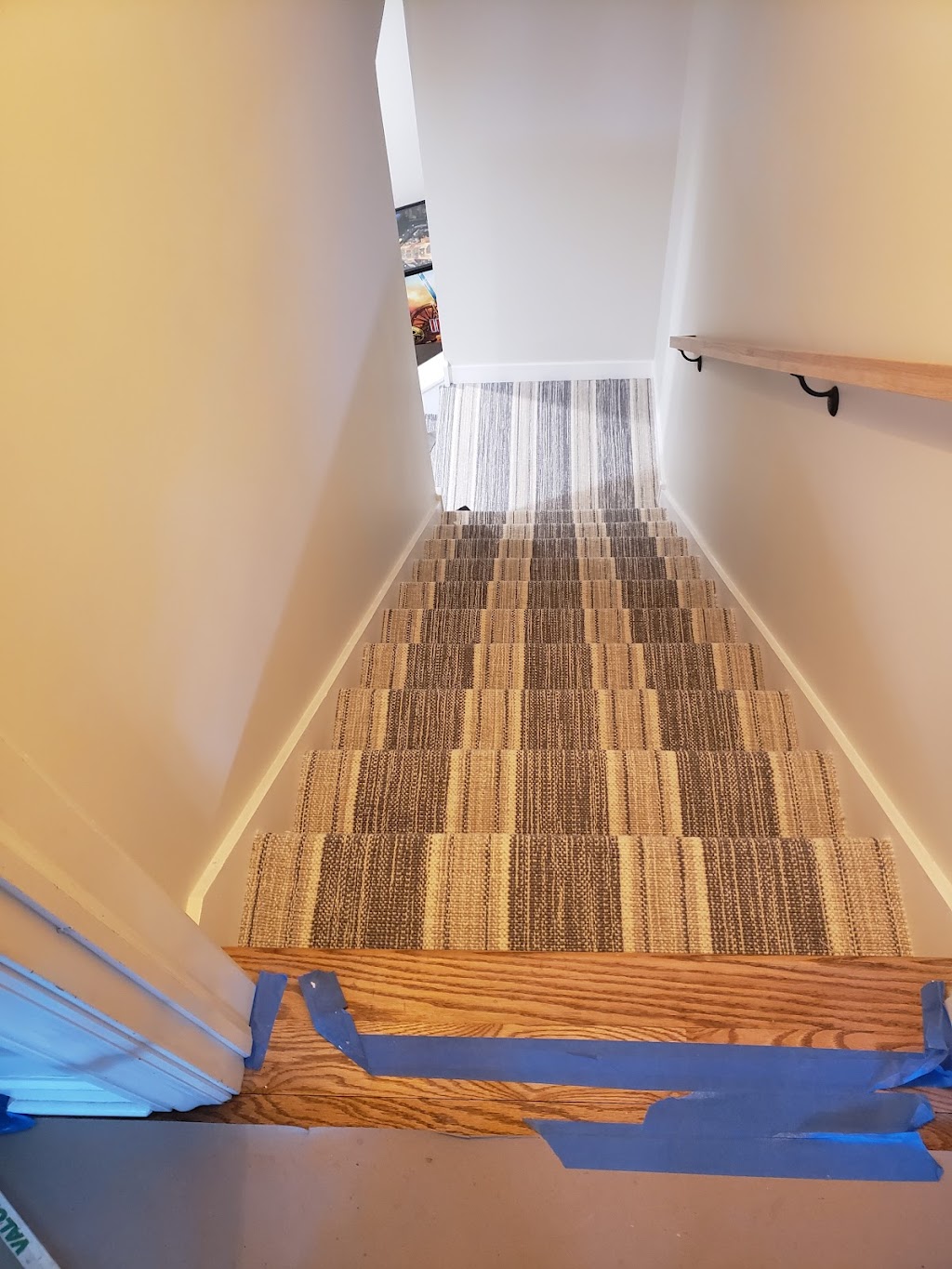 Desitter Carpets Inc | 1 Timber Ct, Bolingbrook, IL 60440, USA | Phone: (630) 517-2697