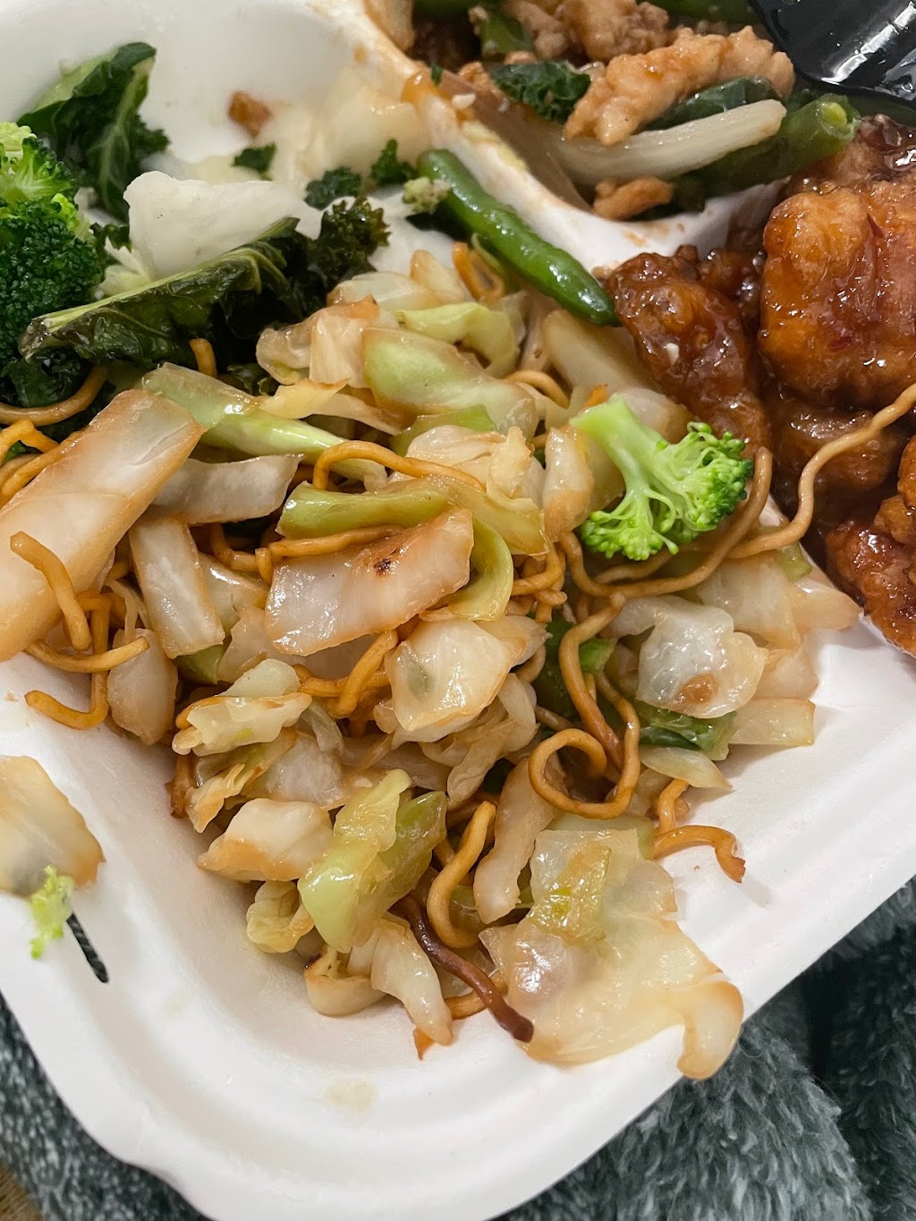 Panda Express | 2131 Monterey Hwy, San Jose, CA 95125, USA | Phone: (408) 288-6911