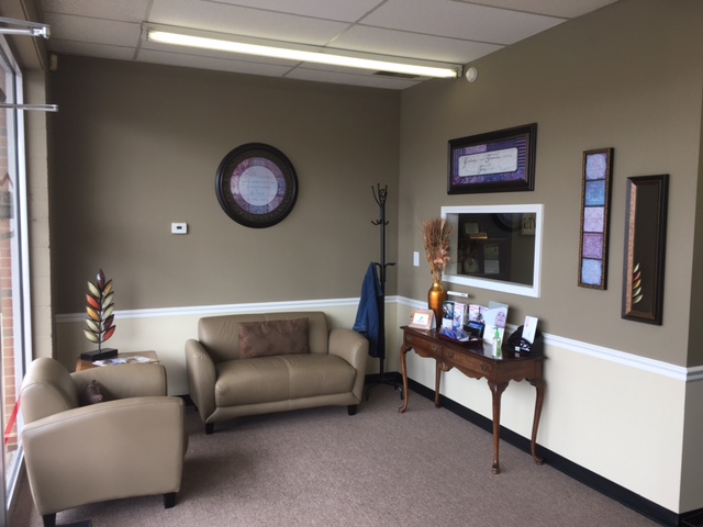 Metro by T-Mobile | 3500 B Summit Ave, Greensboro, NC 27405, USA | Phone: (336) 617-6897 Metro by T-Mobile | 3500 B Summit Ave, Greensboro, NC 27405, USA | Phone: (336) 617-6897