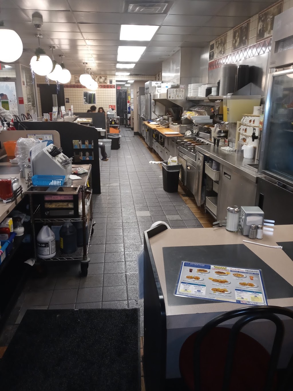 Waffle House | 5013 Charlotte Hwy, Clover, SC 29710, USA | Phone: (803) 831-0315