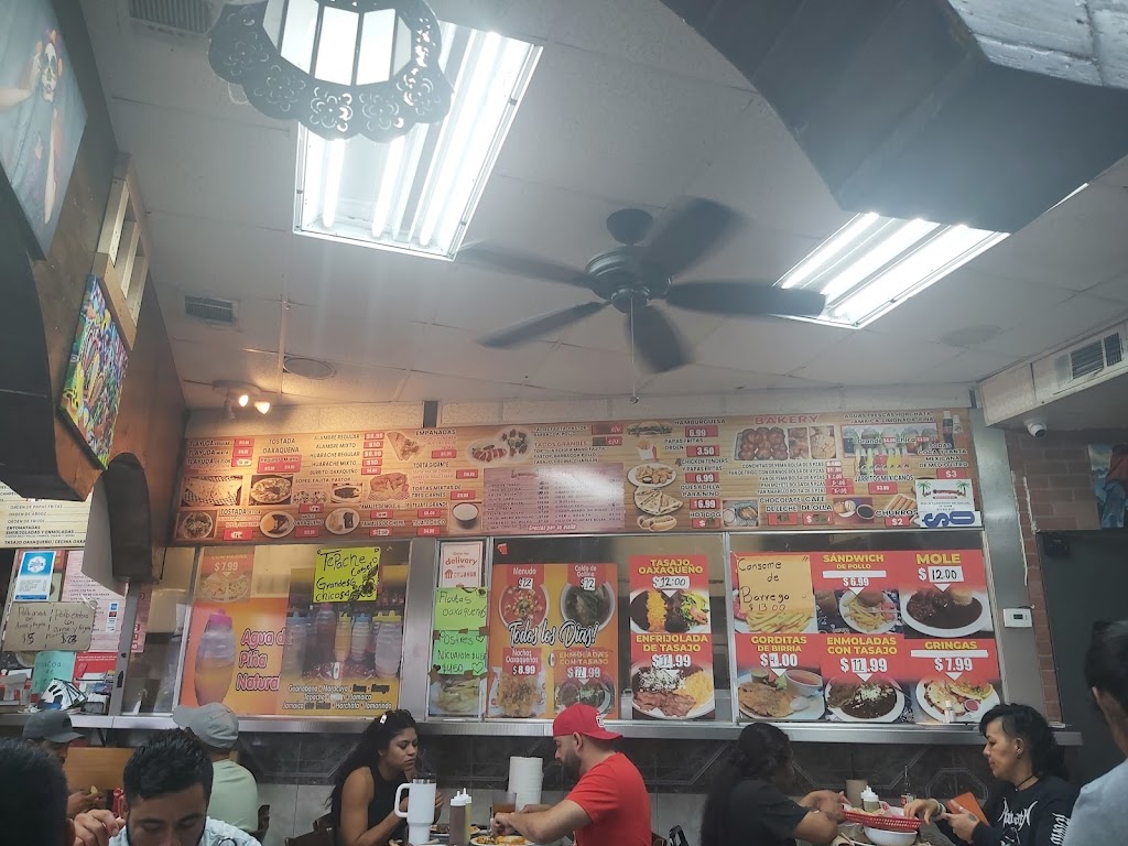 Los Oaxaquenos | 2324 W Clarendon Dr, Dallas, TX 75208, USA | Phone: (972) 850-9922