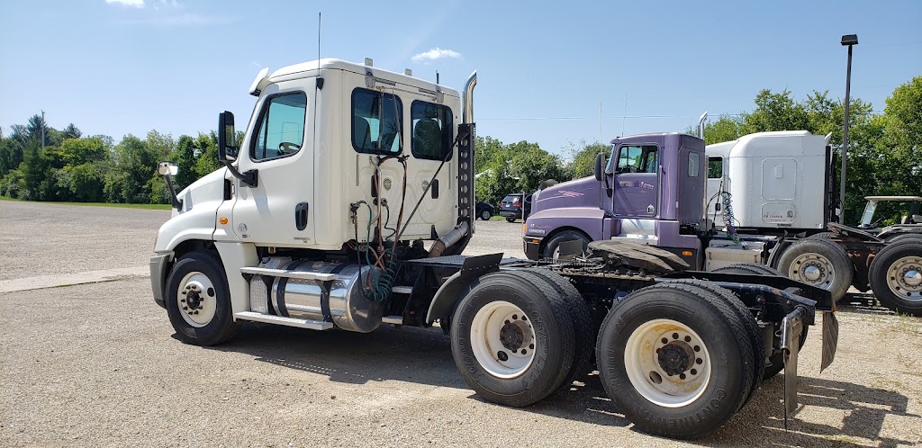 Midwest Trucks and Equipment | 6975 Brookville Salem Rd, Brookville, OH 45309, USA | Phone: (937) 833-9977
