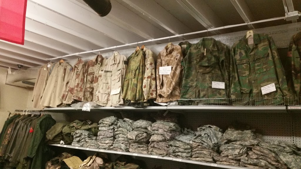 Vets Army & Navy Surplus | 819 N Florida Ave, Lakeland, FL 33801, USA | Phone: (863) 682-1805