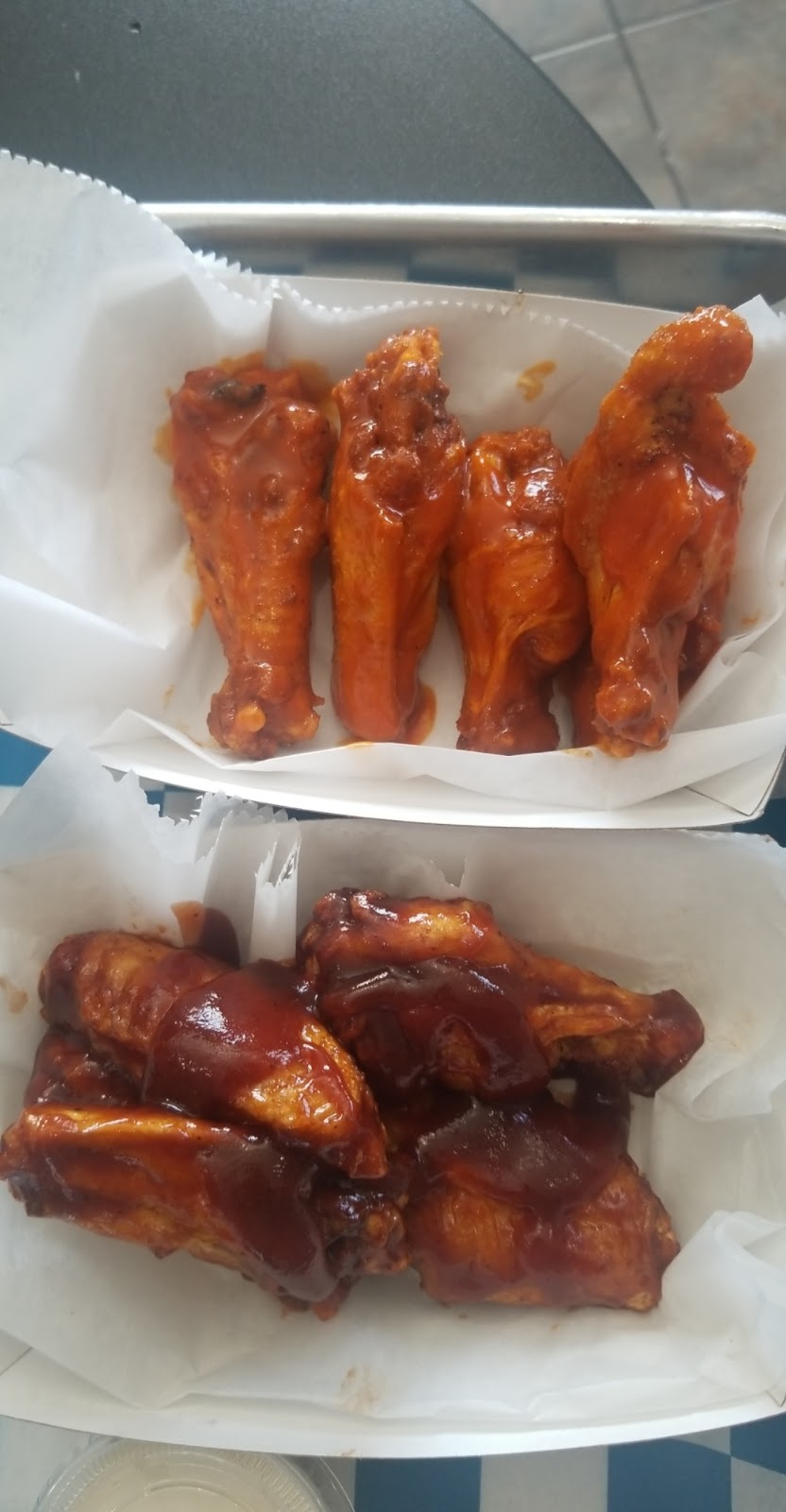 Louisiana Hot Wingz | 1325 Gause Blvd, Slidell, LA 70458, USA | Phone: (985) 259-4427