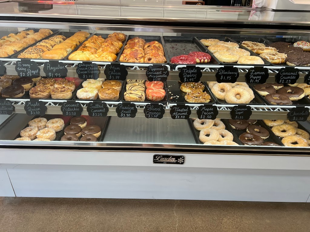 Donutly | 611-103 Sunset St, Denton, TX 76201, USA | Phone: (469) 236-7404