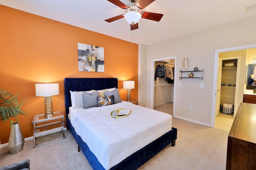 Village at Potomac Falls Apartment Homes | 20576 Idle Brook Terrace, Sterling, VA 20165, USA | Phone: (703) 372-0202