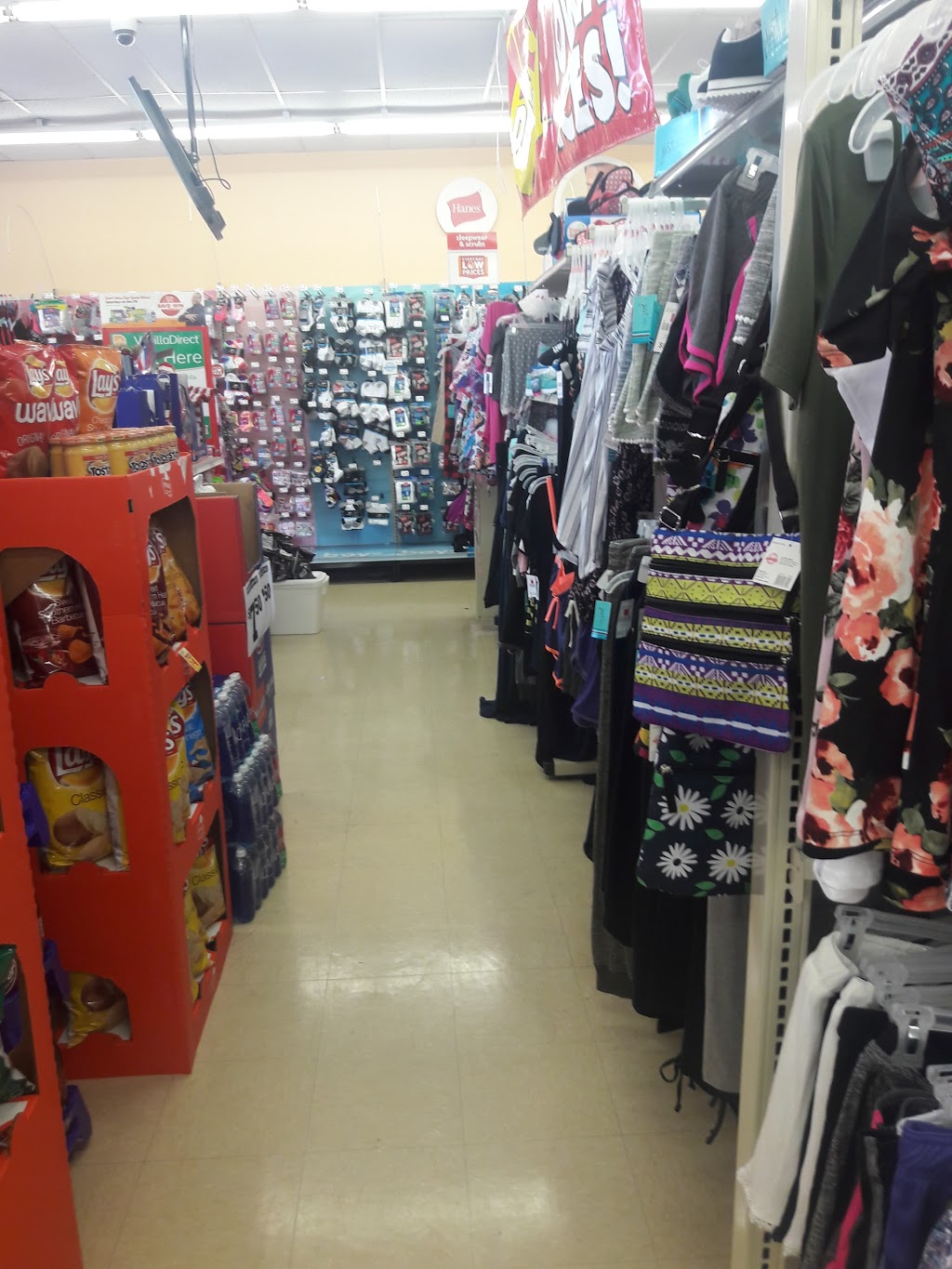 Family Dollar | 1792 E Dublin Granville Rd, Columbus, OH 43229, USA | Phone: (614) 948-0437