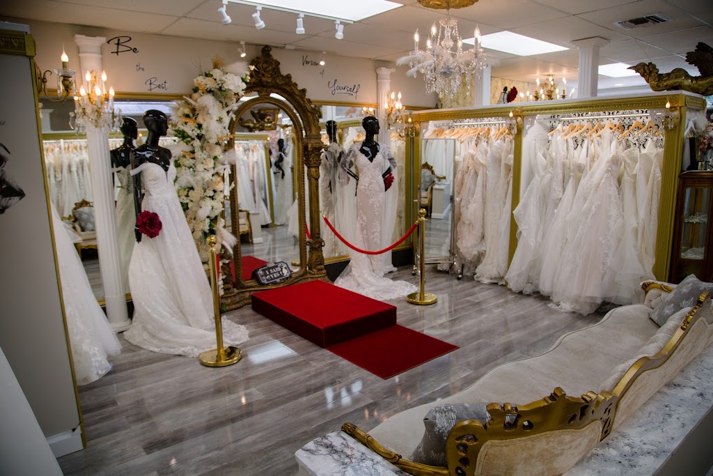 Princess Bridals | 200 Fulton St, Farmingdale, NY 11735, USA | Phone: (516) 249-3005