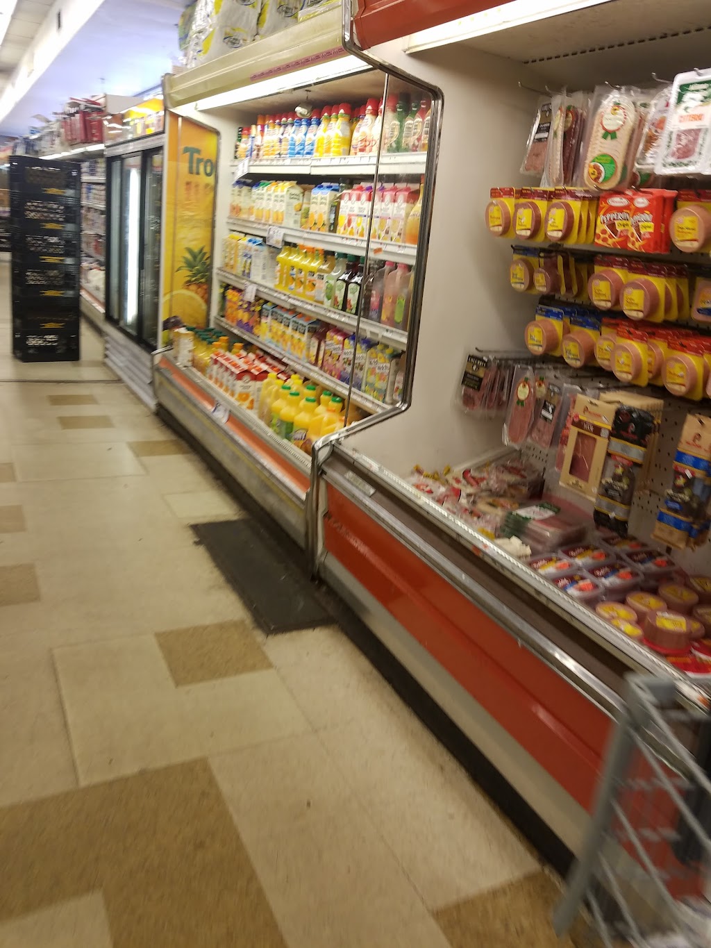 Associated Supermarket of Great Neck | 181 Middle Neck Rd, Great Neck, NY 11021, USA | Phone: (516) 482-1444
